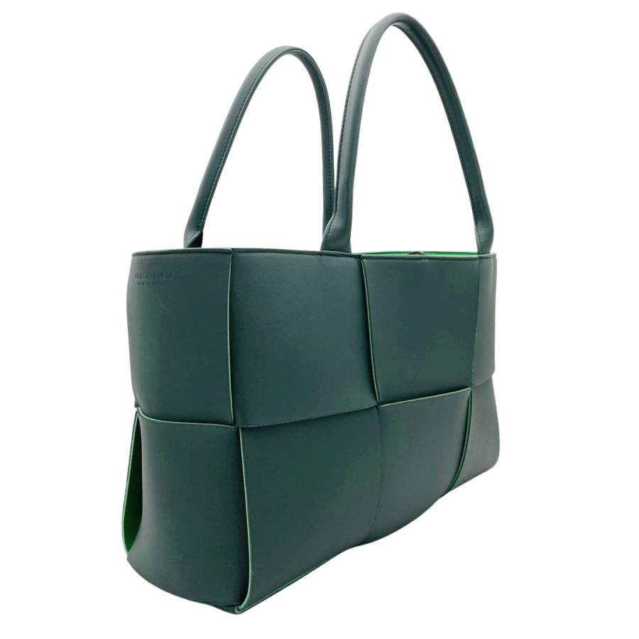 BOTTEGA VENETA ボッテガヴェネタ トートバッグ ミディアム BOTTEGA VENETA ボッテガヴェネタ トートバッグ ミディアム