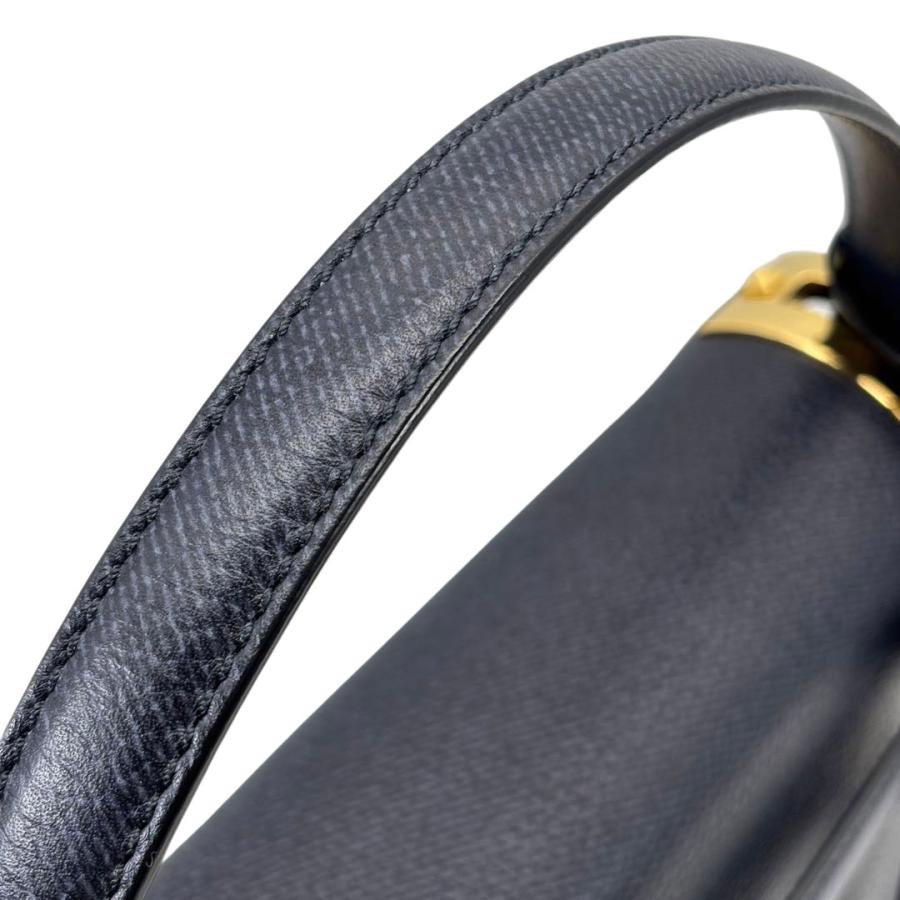 VALENTINO GARAVANI Valentino Garavani ヴァレンティノ ガラヴァーニ