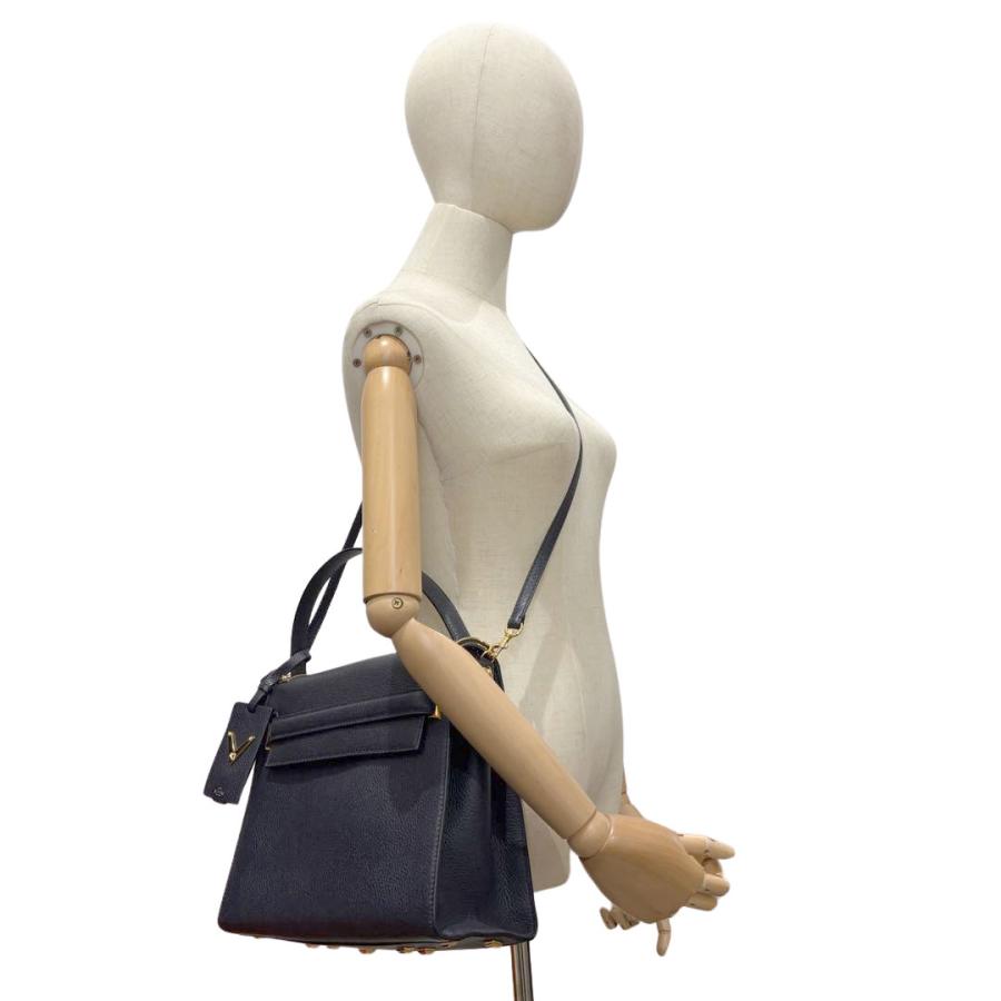 VALENTINO GARAVANI（ヴァレンティノ ガラヴァーニ） ヴァレンティノ