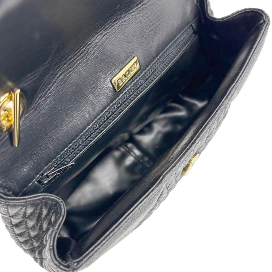 Bally（バリー） 斜めがけ ミニショルダーバッグ キルティングレザー