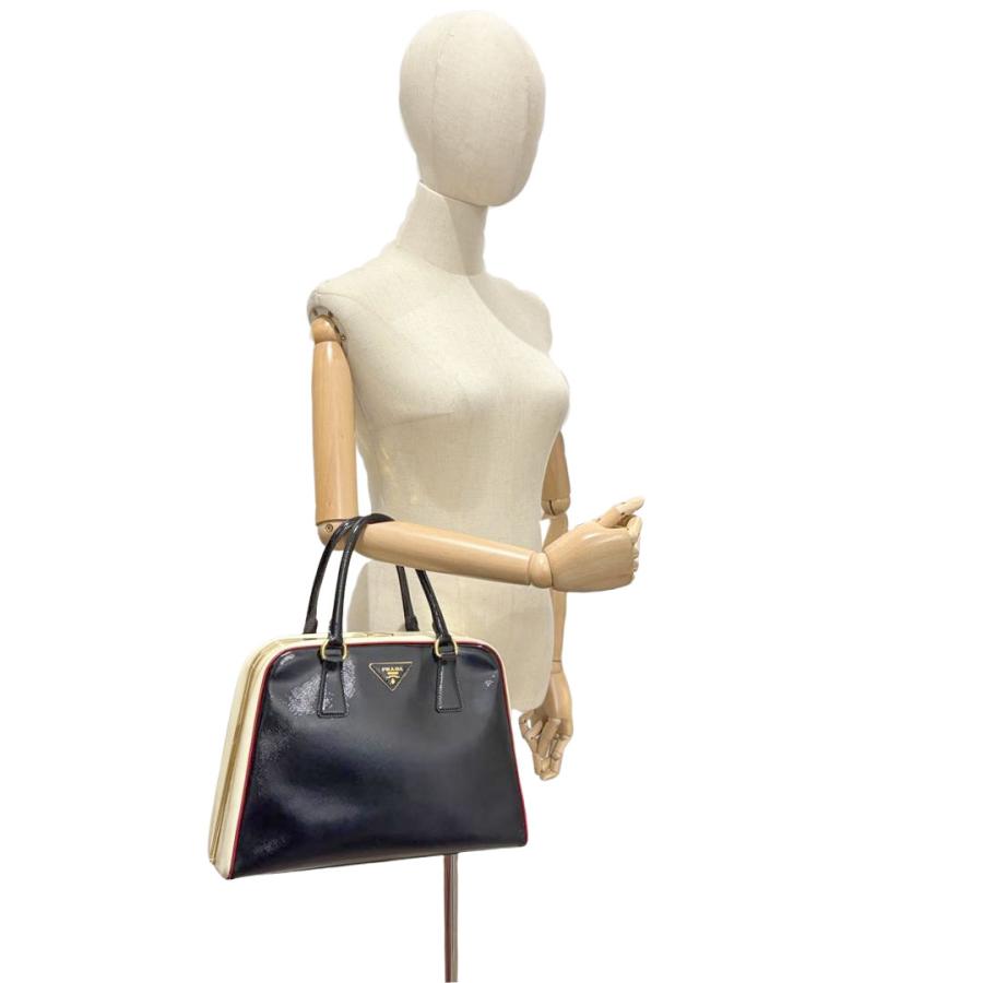 PRADA（プラダ） ハンドバッグ サフィアーノヴェルニ エナメルレザー 
