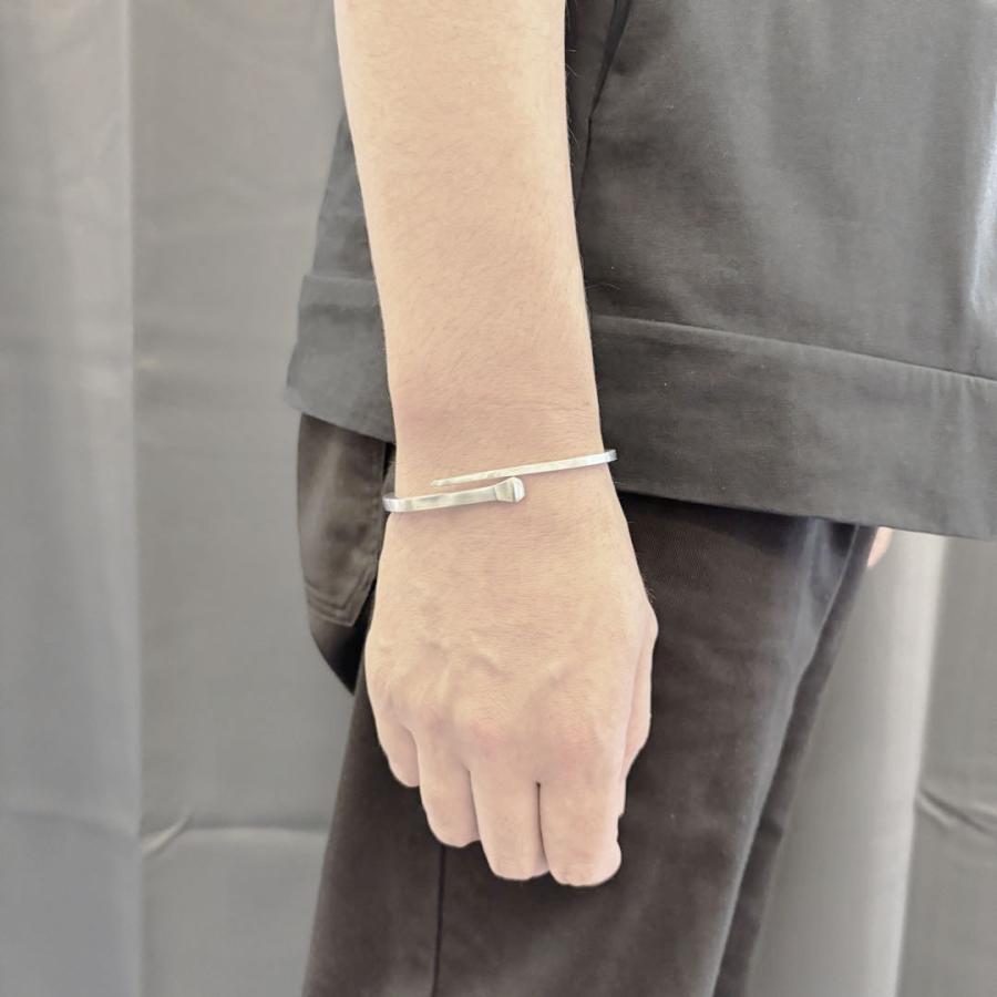 GUCCI グッチ バングル ブレスレット 925 シルバー 33.7g GUCCI グッチ バングル ブレスレット 925 シルバー 33.7g