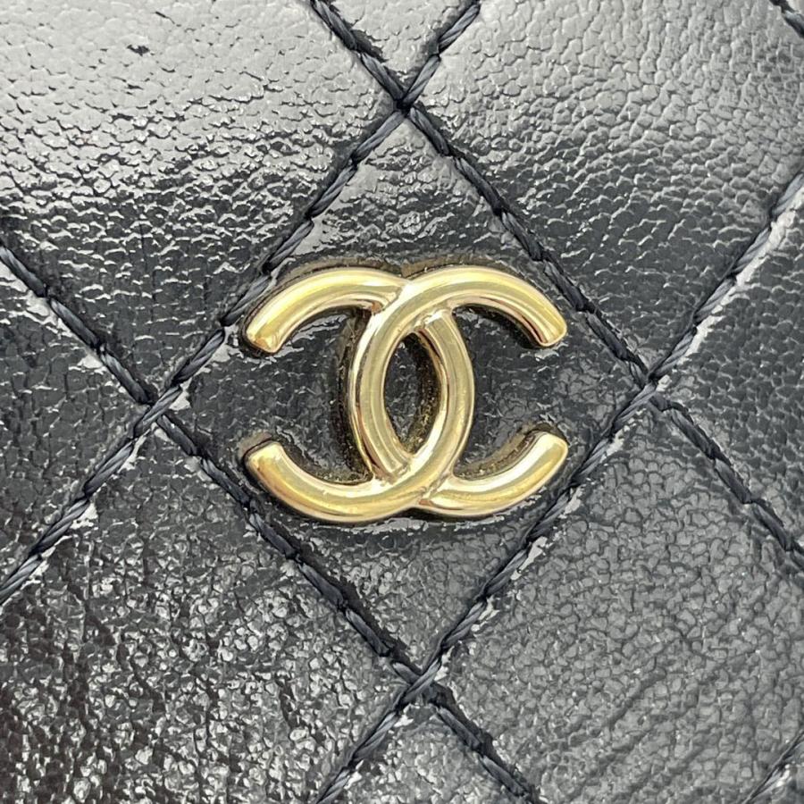 CHANELノベルティー ラウンド型ショルダーバッグ CHANEL（シャネル） ラウンド型ショルダーバッグ ポシェット