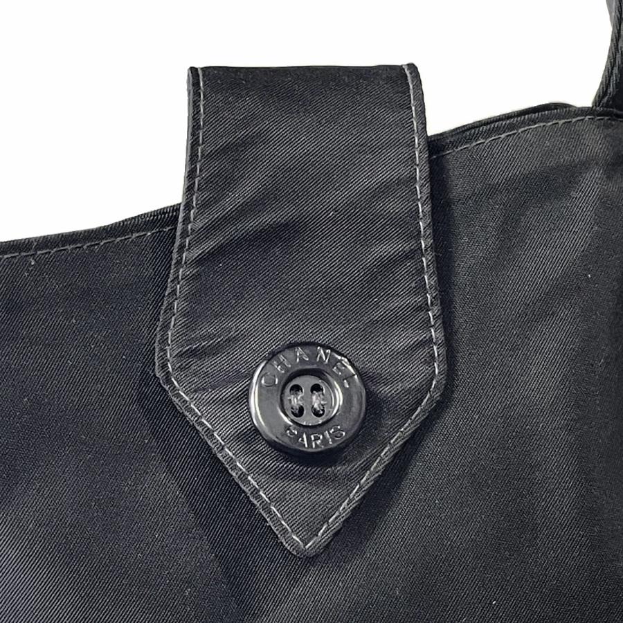 ひなポコ親衛隊 CHANEL ほぼ未使用ブラック トートバッグ フリンジ付 Chanel Black Nylon Quilted By The Sea Print Tote Bag | Yoogi's Closet