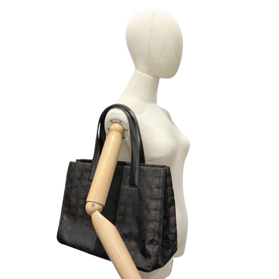 ♢様CHANEL シャネル ニュートラベルライン トートバッグ MMサイズ w9 CHANEL シャネル ニュートラベルライントートMM トートバッグ
