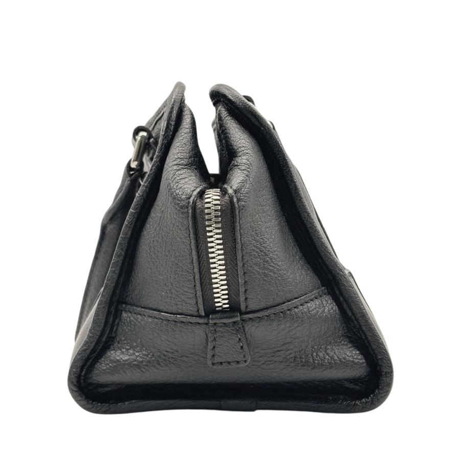 LOEWE ブラック ハンドバッグ　アマソナ28 LOEWE（ロエベ） アマソナ28 ハンドバッグ レザー ブラック/シルバー