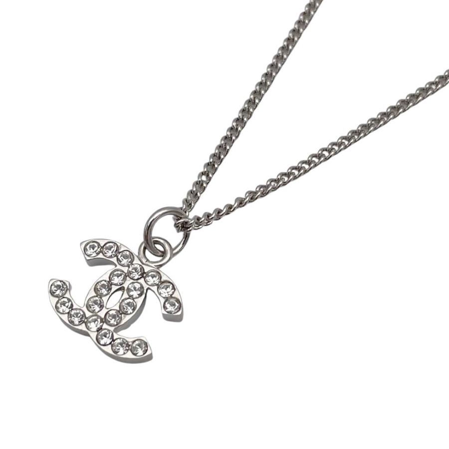 美品 シャネル ココマーク B10V ネックレス ラインストーン シルバーココ. CHANEL（シャネル） ネックレス ココマーク ラインストーン シルバー