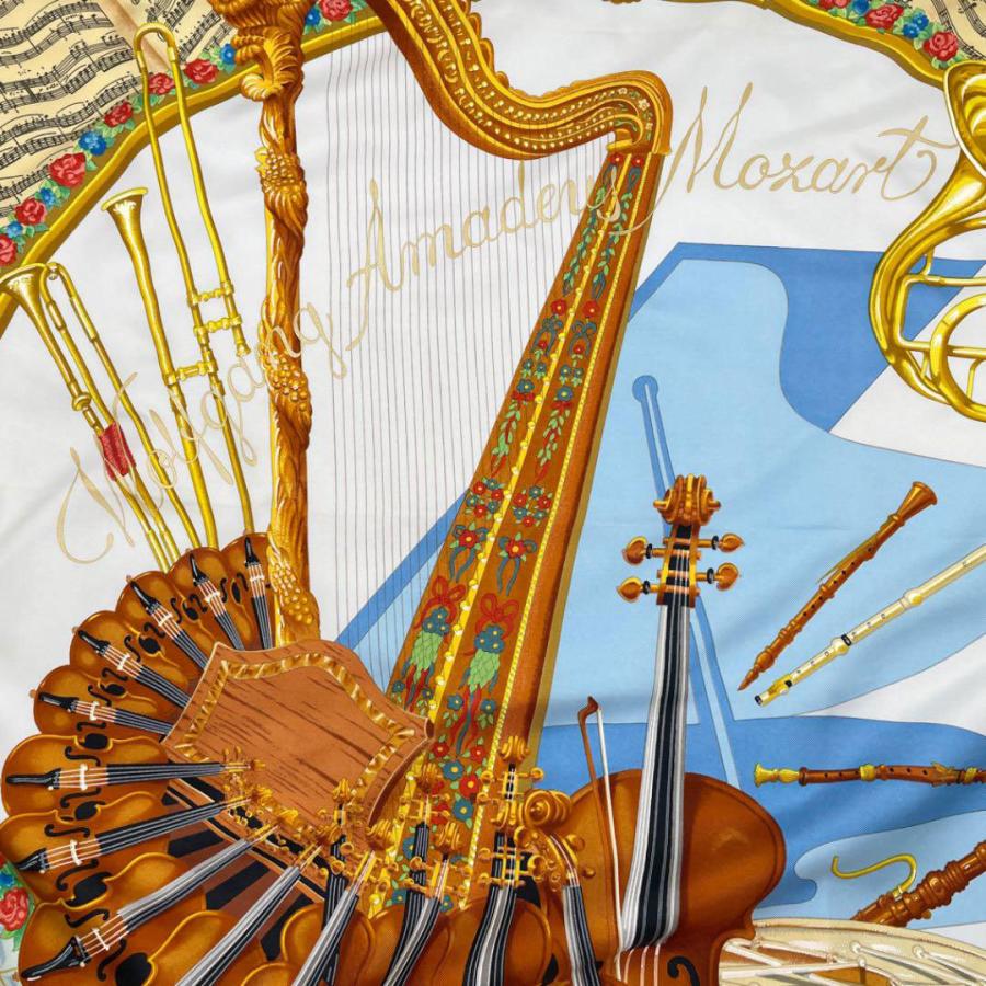 HERMES エルメス スカーフ カレ90 『 Wolfgang Amadeus Mozart モーツァルトへの賛歌』 シルク レッド系 水色 マルチカラー HERMES エルメス スカーフ カレ90 『 Wolfgang Amadeus Mozart モーツァルトへの賛歌』 シルク レッド系 水色 マルチカラー