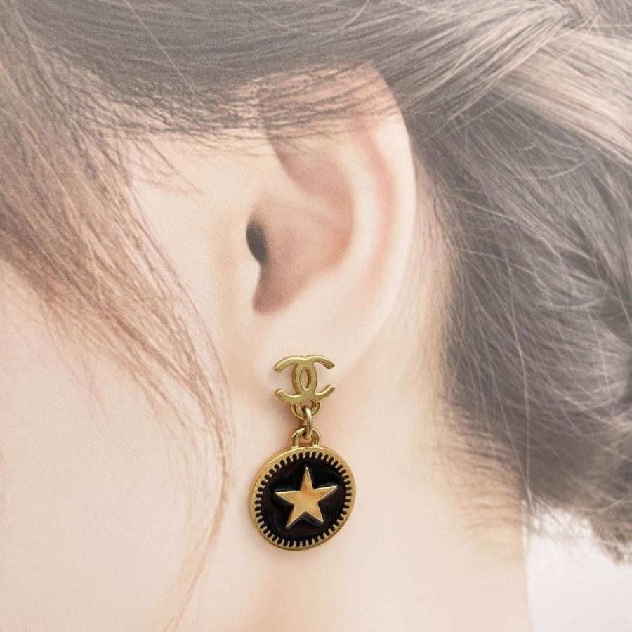 CHANEL シャネル ココマーク スイング ピアス CHANEL シャネル スイングピアス ココマーク ボール E11V