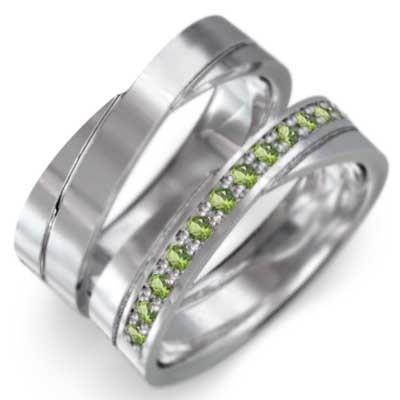 ペリドット レディス メンズ リング 平打ち リング 8月の誕生石 k10ホワイトゴールド ペリドットグリーンダイヤの優しいお色味がアクセントに。 | 結婚