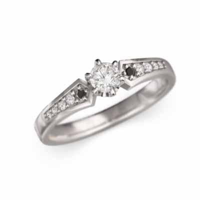 プラチナ900 婚約指輪 4月の誕生石 ブラックダイヤ ブラックダイヤ