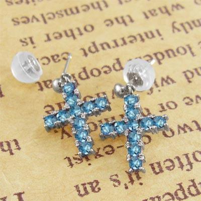 11月の誕生石 ピアス ブルートパーズ(青) クロス 18金ホワイトゴールドの画像