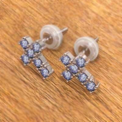 12月の誕生石 クロス ジュエリーピアス Pt900 タンザナイトの画像