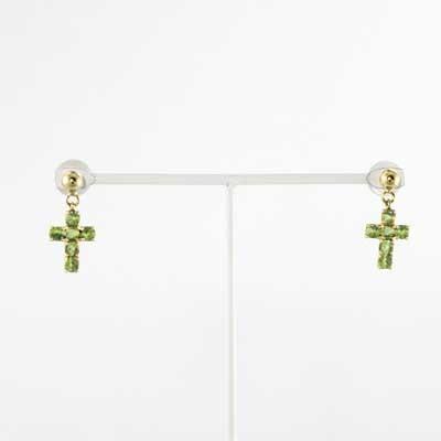 ジュエリーピアス 8月の誕生石 ペリドット クロス 18金イエローゴールドの画像