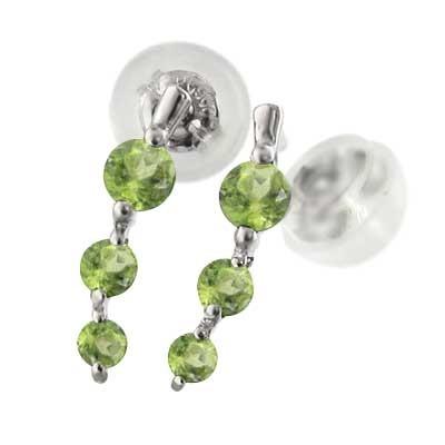 Pt900 ペリドット ジュエリーピアス スリーストーン 8月の誕生石の画像