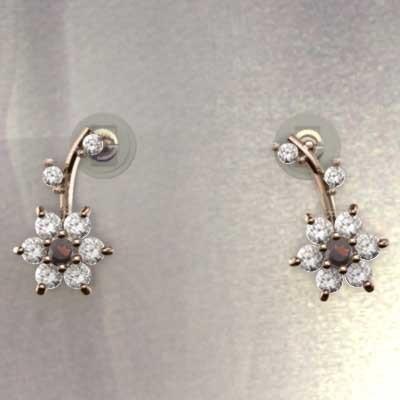 ガーネット ジュエリーピアス 1月誕生石 天然ダイヤモンド フラワー ピンクゴールドk18の画像