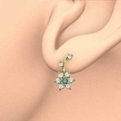 k18 5月誕生石 フラワー 天然ダイヤモンド ジュエリーピアス エメラルドの画像
