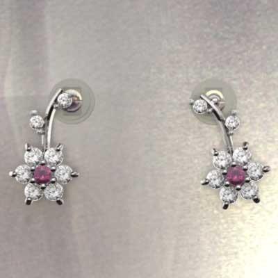 プラチナ900 ジュエリーピアス ルビー 7月誕生石 天然ダイヤモンド フラワーの画像