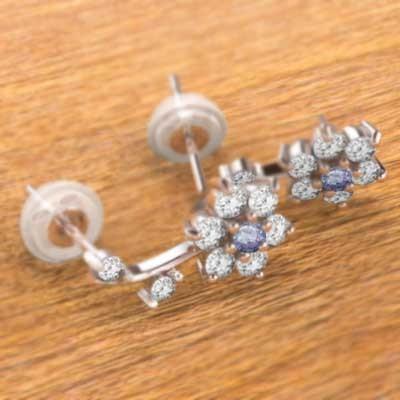 ピアス 天然ダイヤモンド プラチナ900 タンザナイト フラワー 12月誕生石の画像