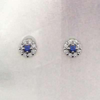 サファイヤ 9月の誕生石 天然ダイヤモンド ジュエリーピアス 18金ホワイトゴールド フラワーの画像
