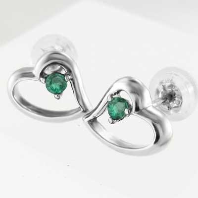 ピアス 一粒石 プラチナ900 エメラルド 5月の誕生石 ハートの画像