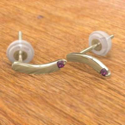 ピアス k18 7月の誕生石 一粒石 ルビー プレートの画像