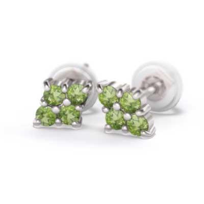 8月の誕生石 ピアス 18金ホワイトゴールド ペリドットの画像