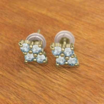 アクアマリン ピアス K18 3月の誕生石の画像