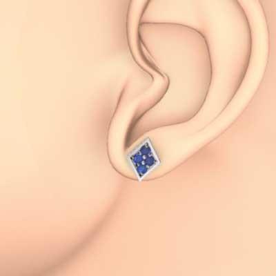 18金ホワイトゴールド 9月誕生石 ピアス サファイヤの画像