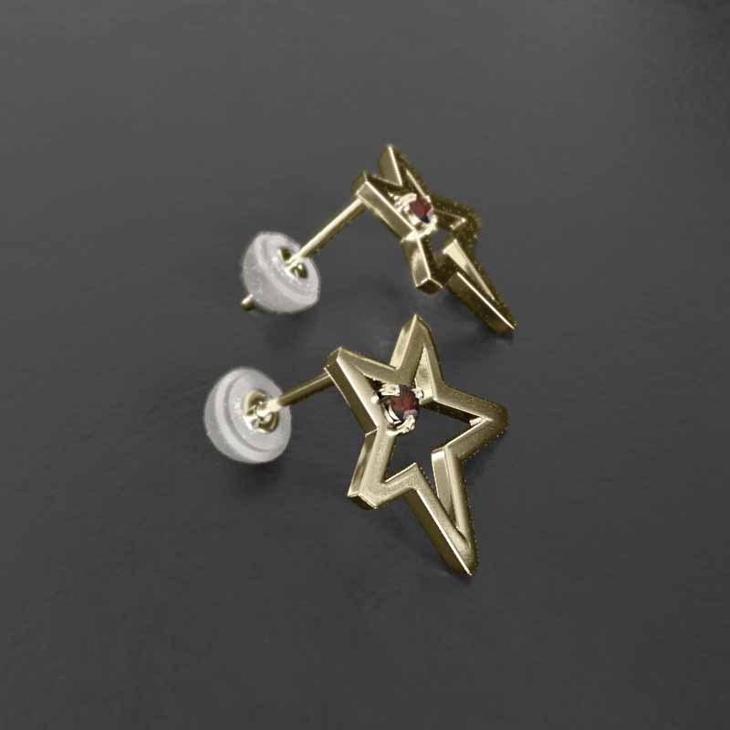 スター ガーネット ジュエリーピアス 一粒石 中サイズ 18金イエローゴールド 1月の誕生石の画像