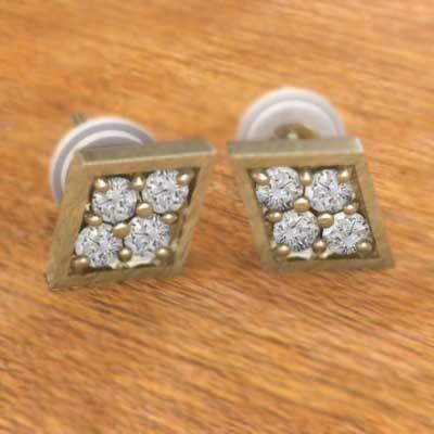 k18イエローゴールド ダイヤモンド 4月誕生石 ジュエリーピアス 約0.24カラットの画像