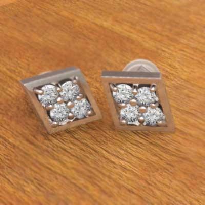 天然ダイヤモンド ジュエリーピアス 4月誕生石 約0.50カラット プラチナ900の画像