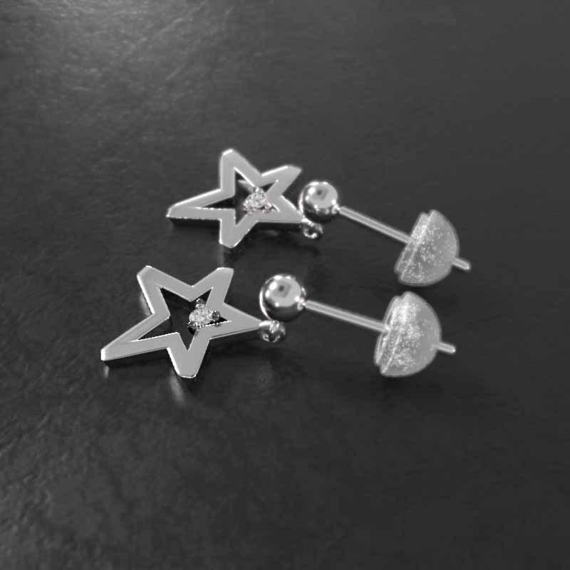 一粒石 スター プラチナ900 4月誕生石 約0.02カラット ピアス 小サイズ ダイアモンドの画像