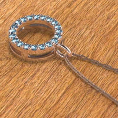 11月の誕生石 大サイズ k10ピンクゴールド ペンダントネックレス ブルートパーズの画像