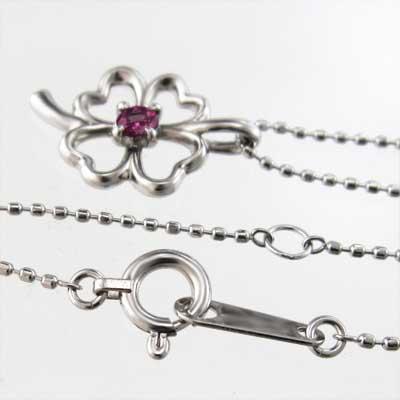 Pt900 クローバー 7月の誕生石 ペンダントネックレス ルビー 一粒石の画像