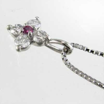 Pt900 ファイブストーン 7月の誕生石 クロス ルビー ペンダントネックレスの画像