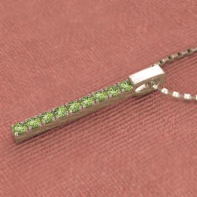 8月誕生石 中サイズ k10イエローゴールド ペンダントトップとネックレス ペリドット プレートの画像