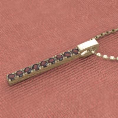 k18 ガーネット ペンダントネックレス プレート 1月誕生石 中サイズの画像