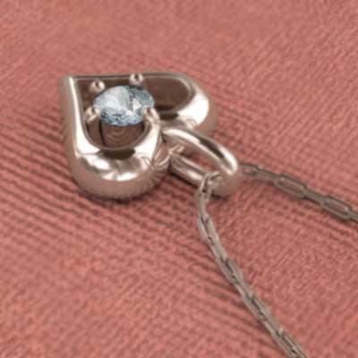 ペンダントトップとネックレス ハート 3月の誕生石 k10ピンクゴールド 一粒石 アクアマリンの画像