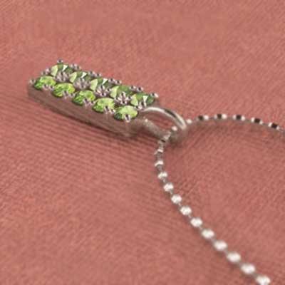 18金ピンクゴールド 8月の誕生石 ペリドット ペンダント プレートの画像