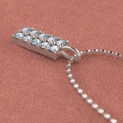 ペンダントネックレス プレート アクアマリン Pt900 3月誕生石の画像
