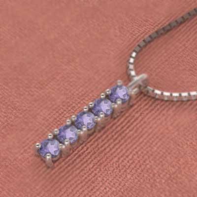 ファイブストーン k18ホワイトゴールド 2月誕生石 ペンダント アメシスト(紫水晶)の画像