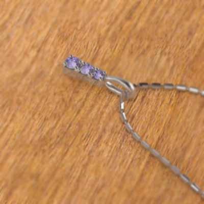 アメシスト 2月誕生石 ペンダントトップとネックレス スリーストーン k10ホワイトゴールドの画像