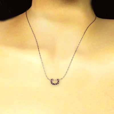 ネックレスジュエリー k10ピンクゴールド サファイア 9月の誕生石 馬蹄 小サイズの画像