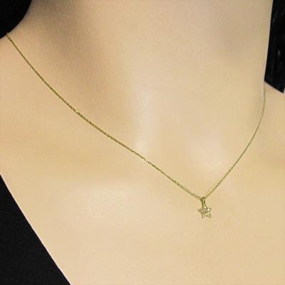 ペンダントトップとネックレス 天然ダイヤモンド 約0.04カラット スター 4月誕生石 k10イエローゴールドの画像