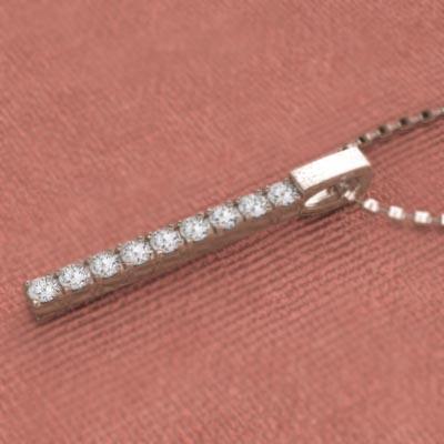プレート 約0.18カラット 中サイズ k18ピンクゴールド ダイヤモンド 4月誕生石 ネックレスジュエリーの画像