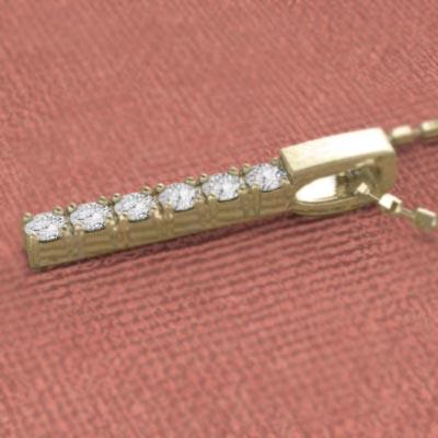 4月誕生石 プレート 約0.12カラット k18イエローゴールド ダイアモンド 小サイズ ネックレスジュエリーの画像