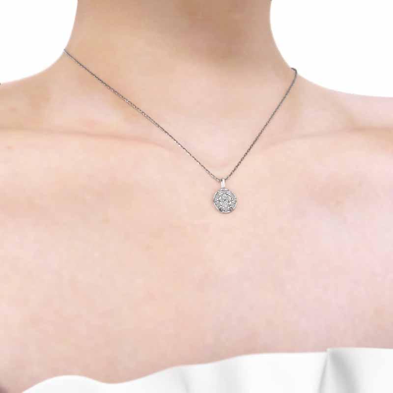 ペンダントトップとネックレス プラチナ900 約0.41カラット ダイヤモンド 10mm幅 石敷き詰めシリーズ 4月誕生石の画像