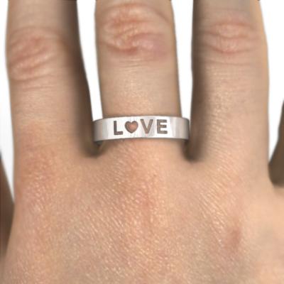 指輪 プラチナ900 ピンキー LOVEリング ハート シンプルの画像