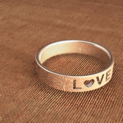 LOVEリング k10ピンクゴールド 指輪 ハート シンプルの画像